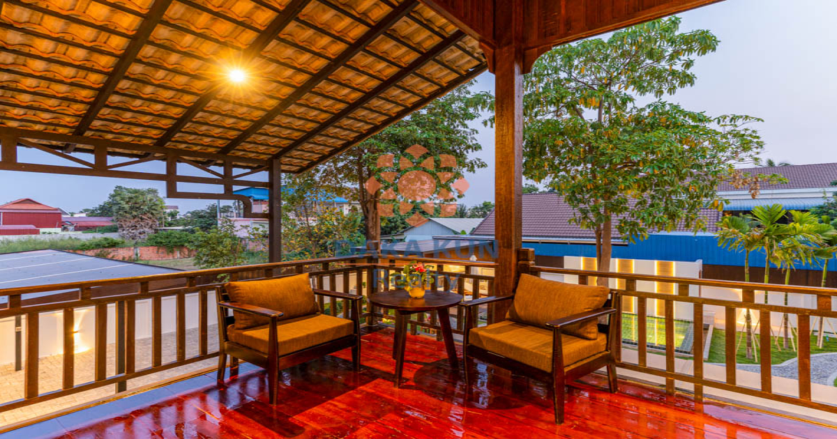 Villa with Swimming Pool for Sale in Siem Reap City, Sala Kamreuk