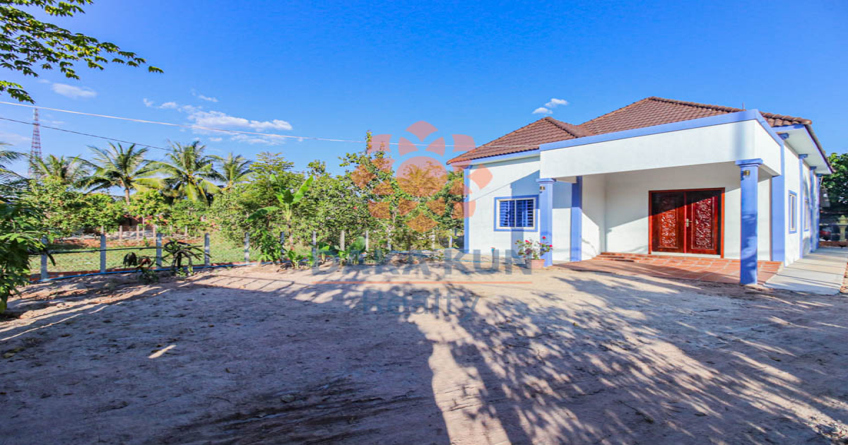 2 Bedrooms House for Rent in Siem Reap City, Sala Kamreuk