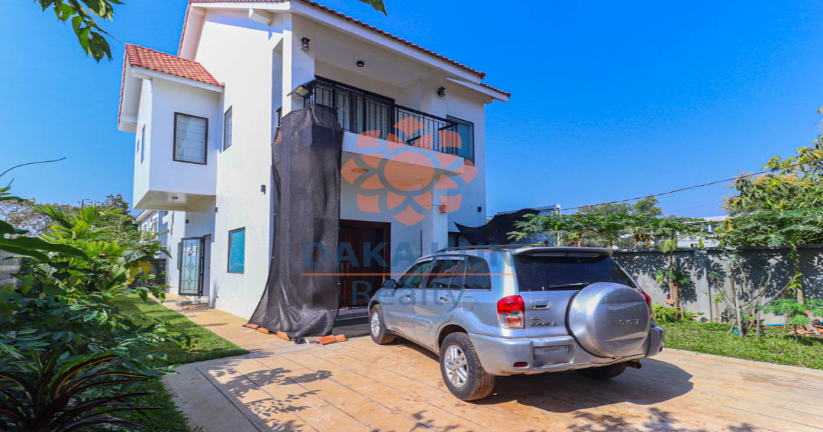 4 Bedrooms House for Rent in Siem Reap City, Srangae