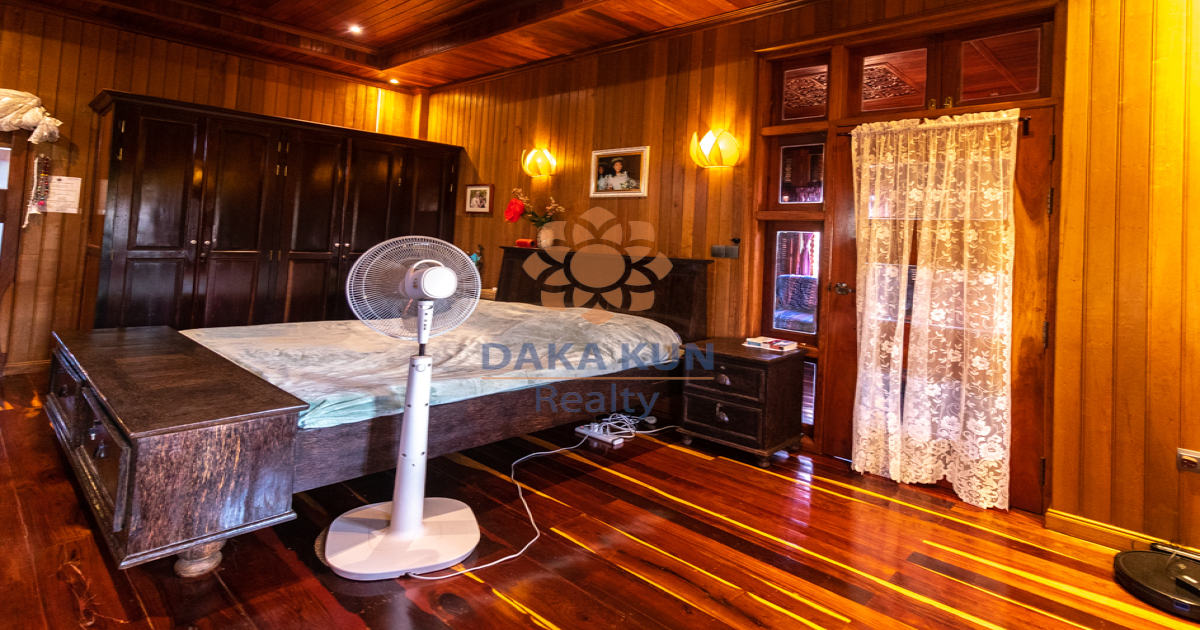 Wooden House For Sale In Siem Reap City