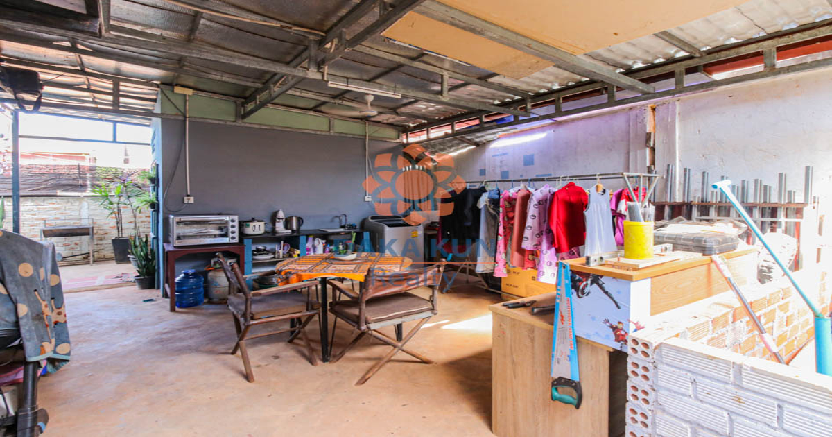 House with Garden for Sale in Siem Reap City, Sangkat Chreav