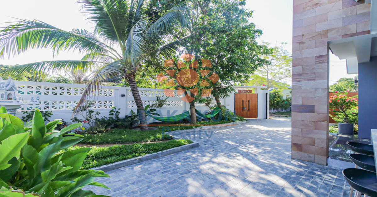 2 Bedrooms Private House with Garden for Rent in Siem Reap