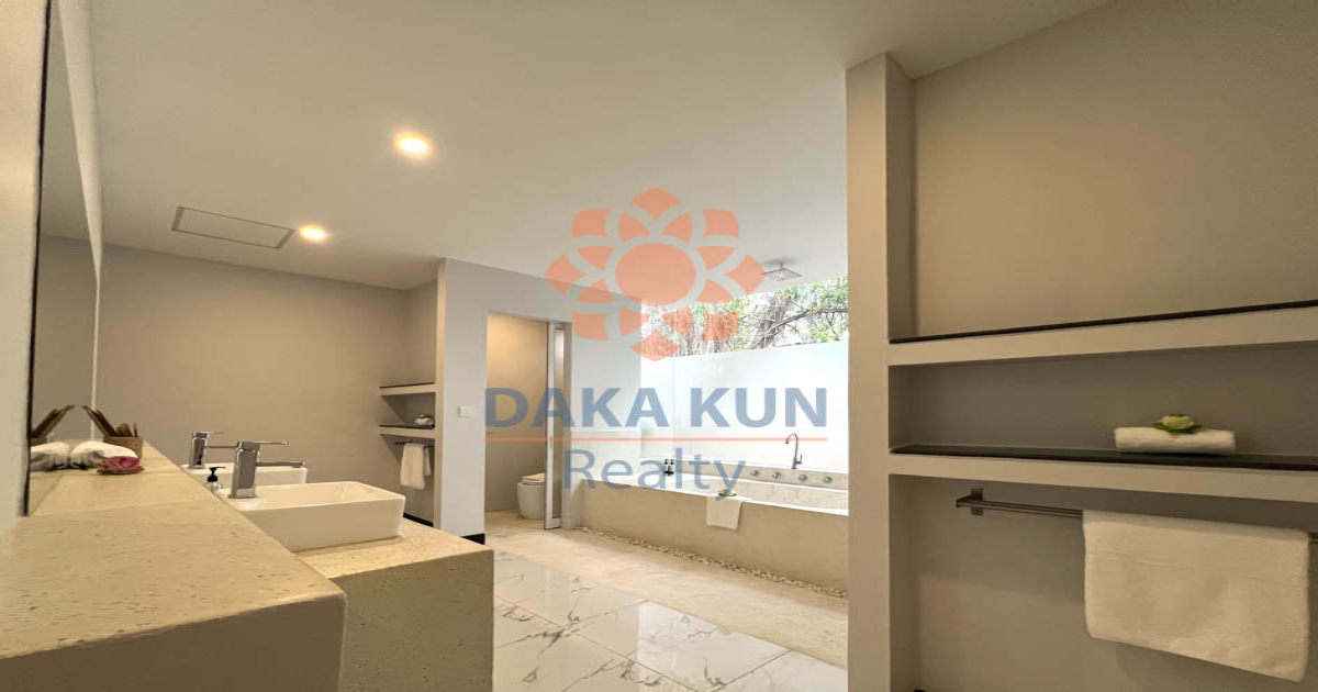 Hotel for Sale in Siem Reap with Swimming Pool