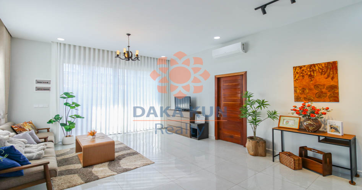 2 Bedrooms Private House with Garden for Rent in Siem Reap