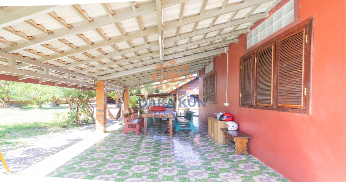 3 Bedrooms Wooden House For Rent In Siem Reap-Preah Dak