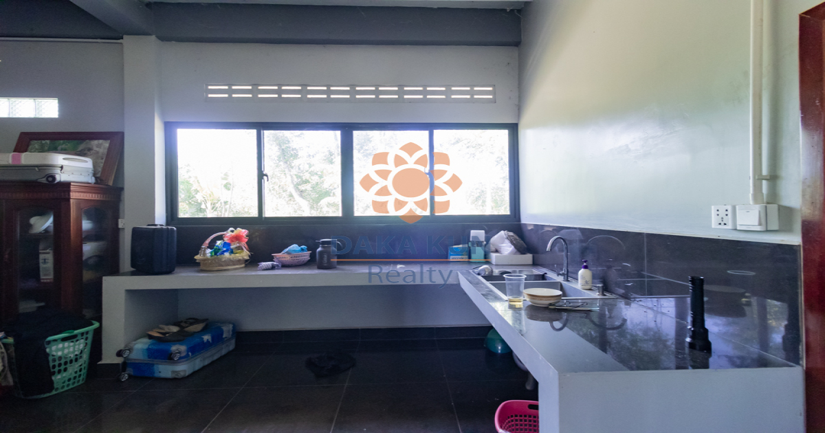 3 Bedrooms Wooden House For Rent In Siem Reap-Preah Dak