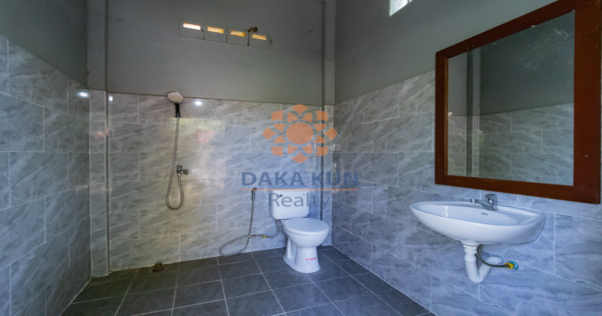 3 Bedrooms Wooden House For Rent In Siem Reap-Preah Dak