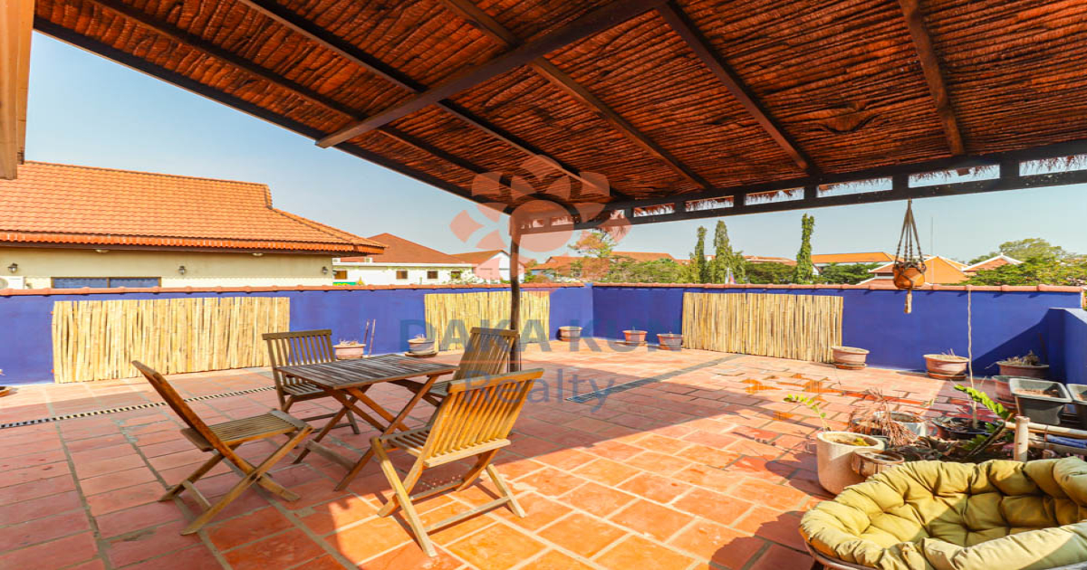 2 Bedrooms Apartment for Rent in Siem Reap City Center, Kandal Village