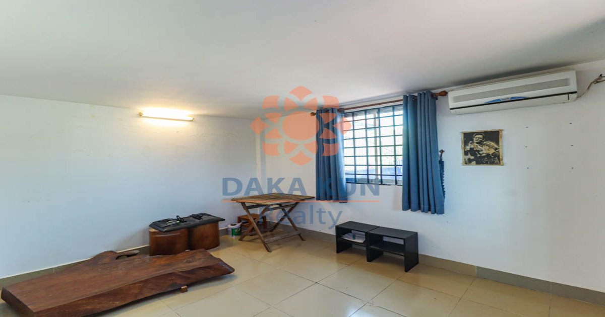 2 Bedrooms Apartment for Rent in Siem Reap City Center, Kandal Village