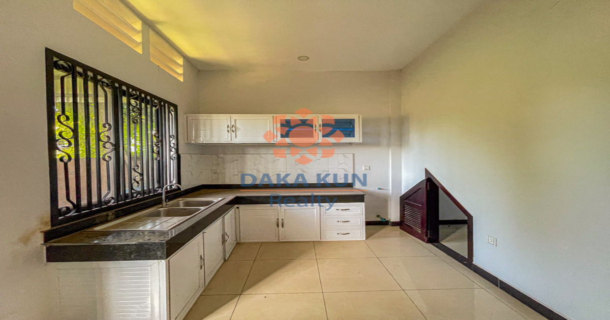 2 Bedrooms House for Rent in Borey Tourism, Siem Reap
