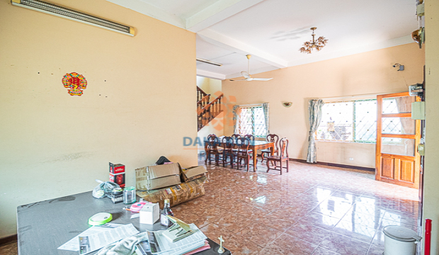 5 Bedrooms House for Rent in Krong Siem Reap-Svay Dangkum