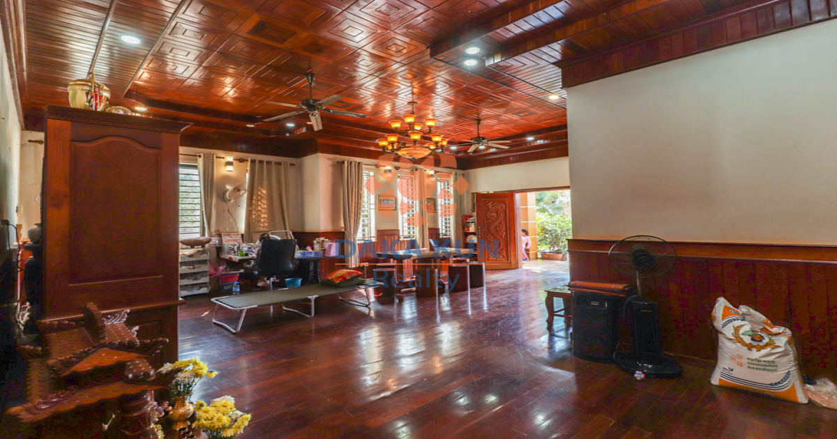 House near Zannier Phum Baitang Hotel, in Siem Reap City