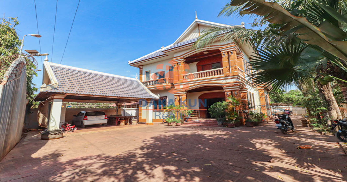 House near Zannier Phum Baitang Hotel, in Siem Reap City