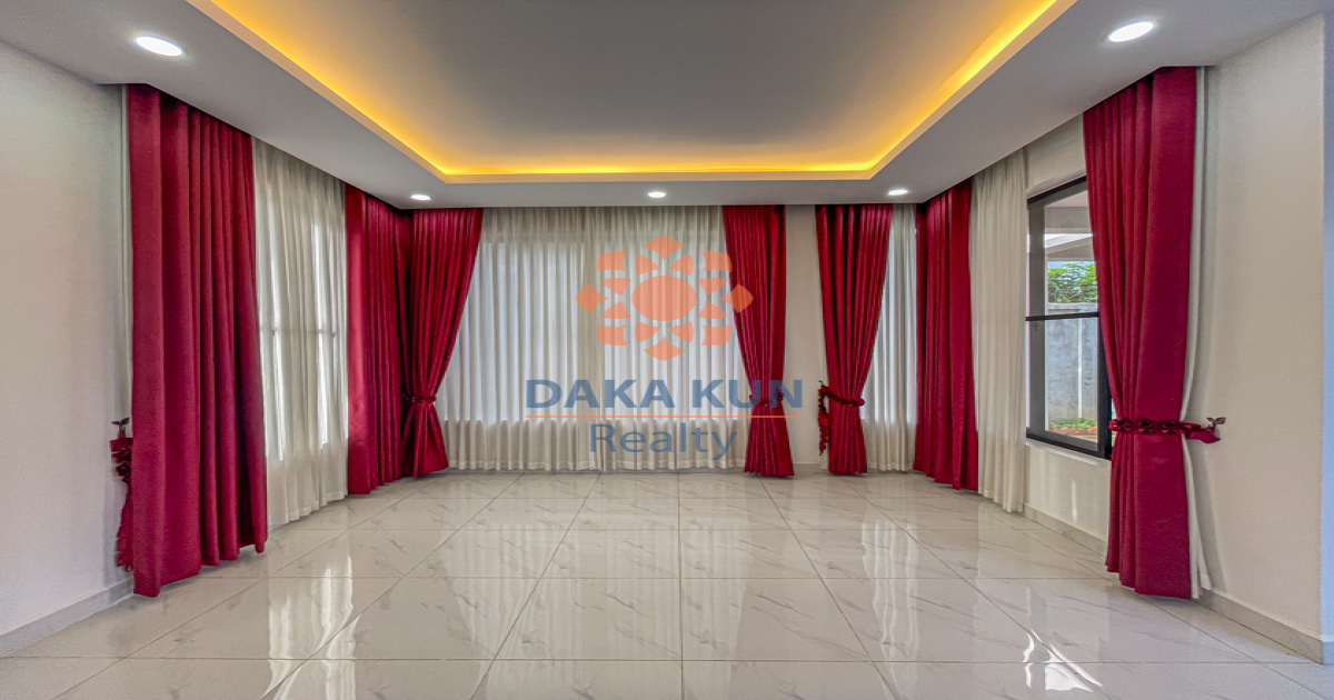 4 Bedrooms House for Rent in Siem Reap City, Sala Kamreuk