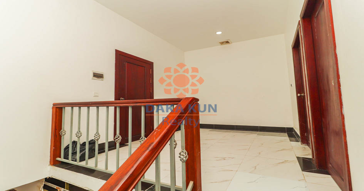 4 Bedrooms House for rent in Siem Reap City, Svay Dangkum