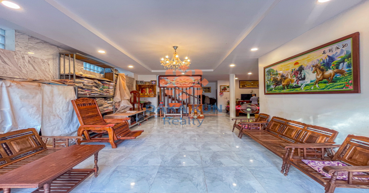 5 Bedrooms House for Sale in Siem Reap City, Svay Dangkum