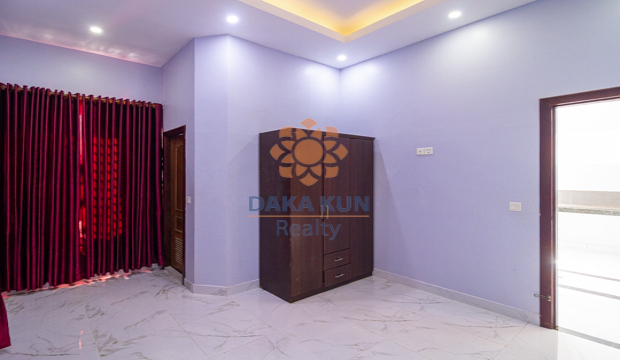 2 Bedrooms House for Rent in Krong Siem Reap-Sla Kram