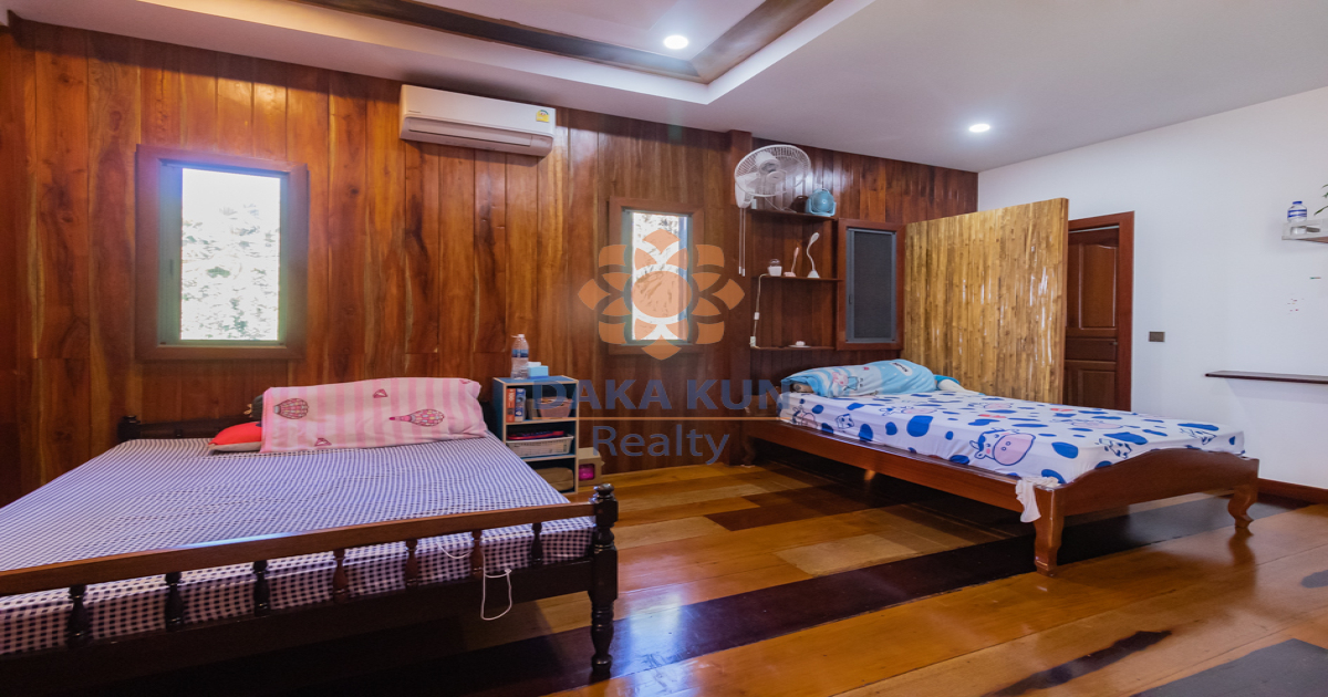 2 Bedrooms Wooden House for Rent In Siem Reap City-Sala Kamreuk