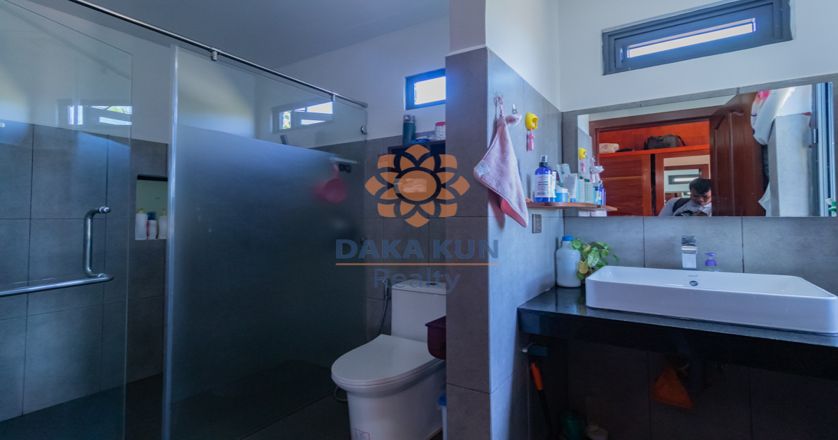 2 Bedrooms Wooden House for Rent In Siem Reap City-Sala Kamreuk