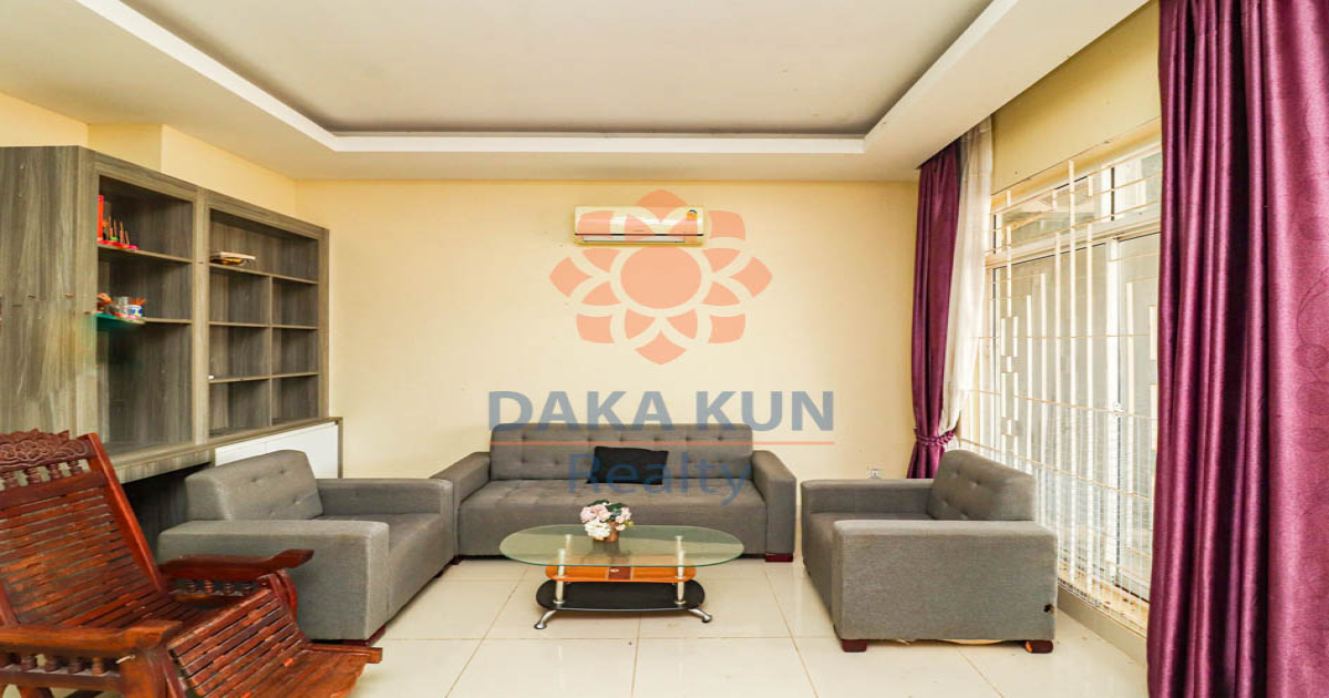 3 Bedrooms House for Rent in Siem Reap City, Svay Dangkum