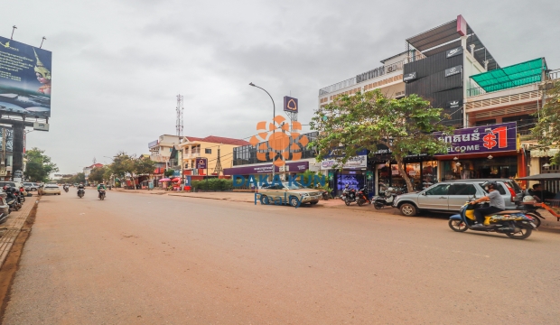 Shophouse for Sale near Canadia Bank, Old market-Siem Reap