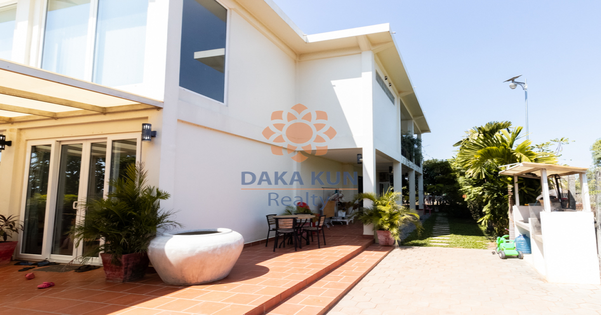 Villa For Sale In Siem Reap city-Prasat Bakong