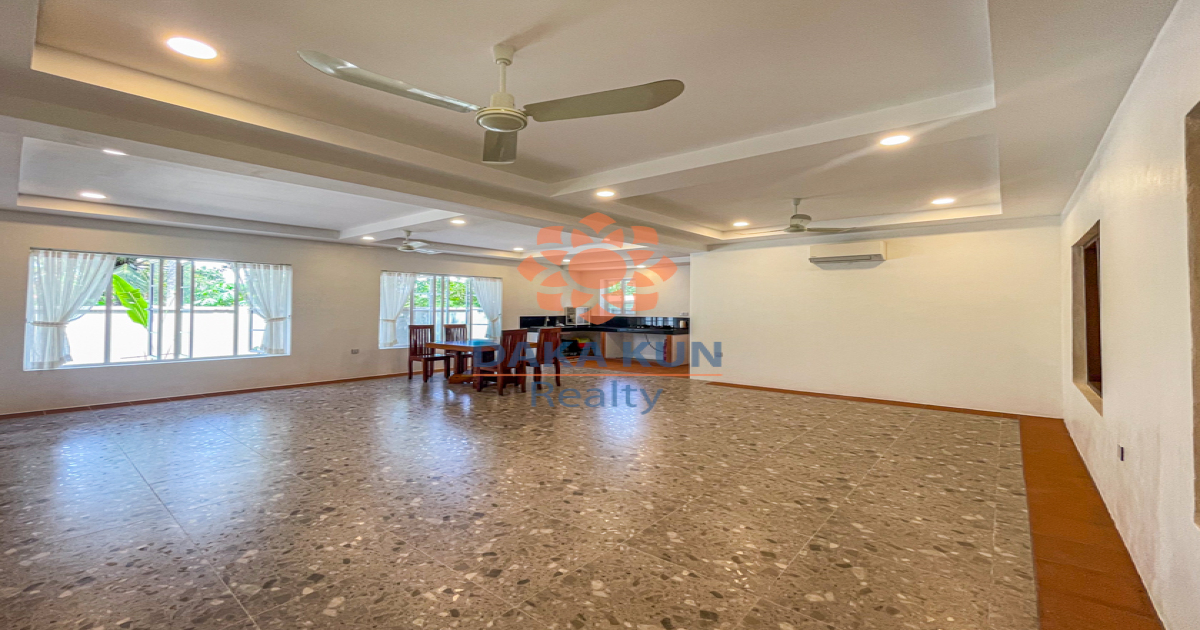 2 Bedrooms House for Rent in Siem Reap City