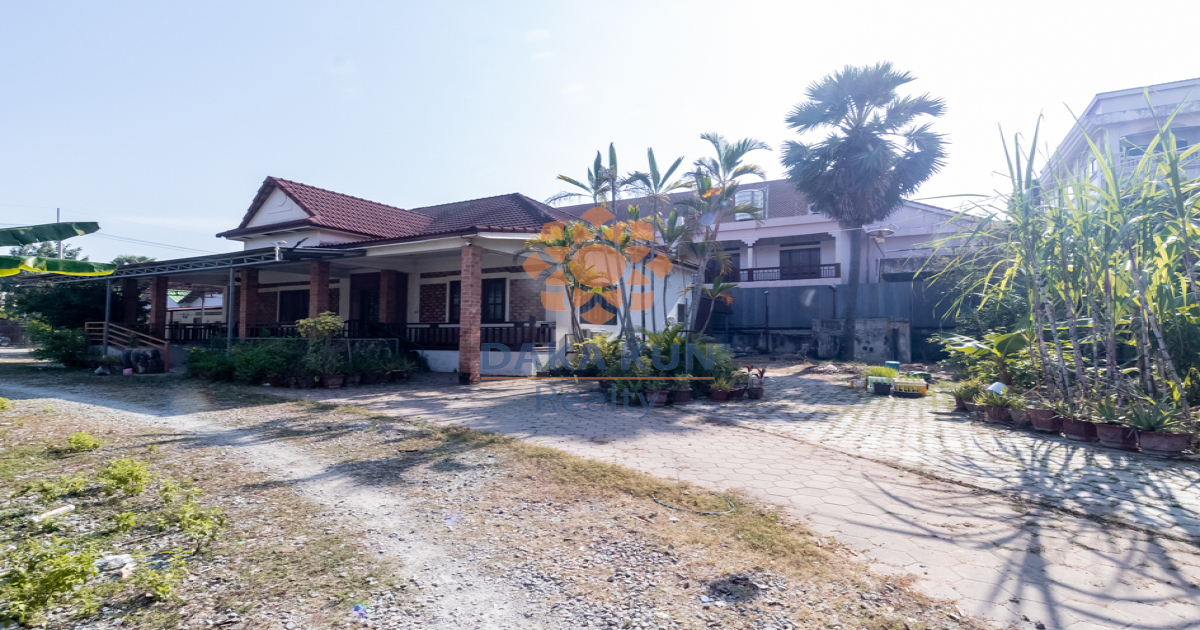 2 Bedrooms Villa for Rent In Siem Reap City, Svay Dangkum