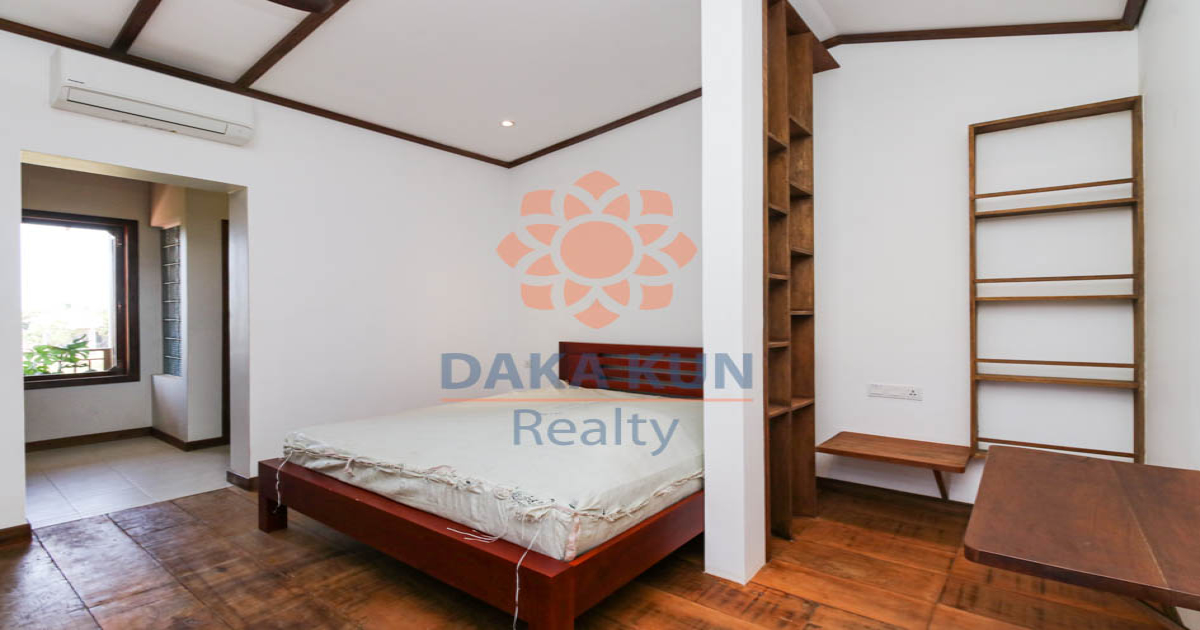 Wooden House with Swimming Pool for Rent in Siem Reap City
