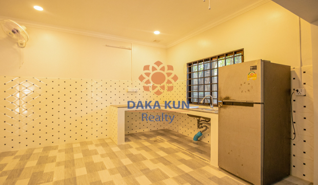 2 Bedrooms House for Rent in Krong Siem Reap-Sla Kram