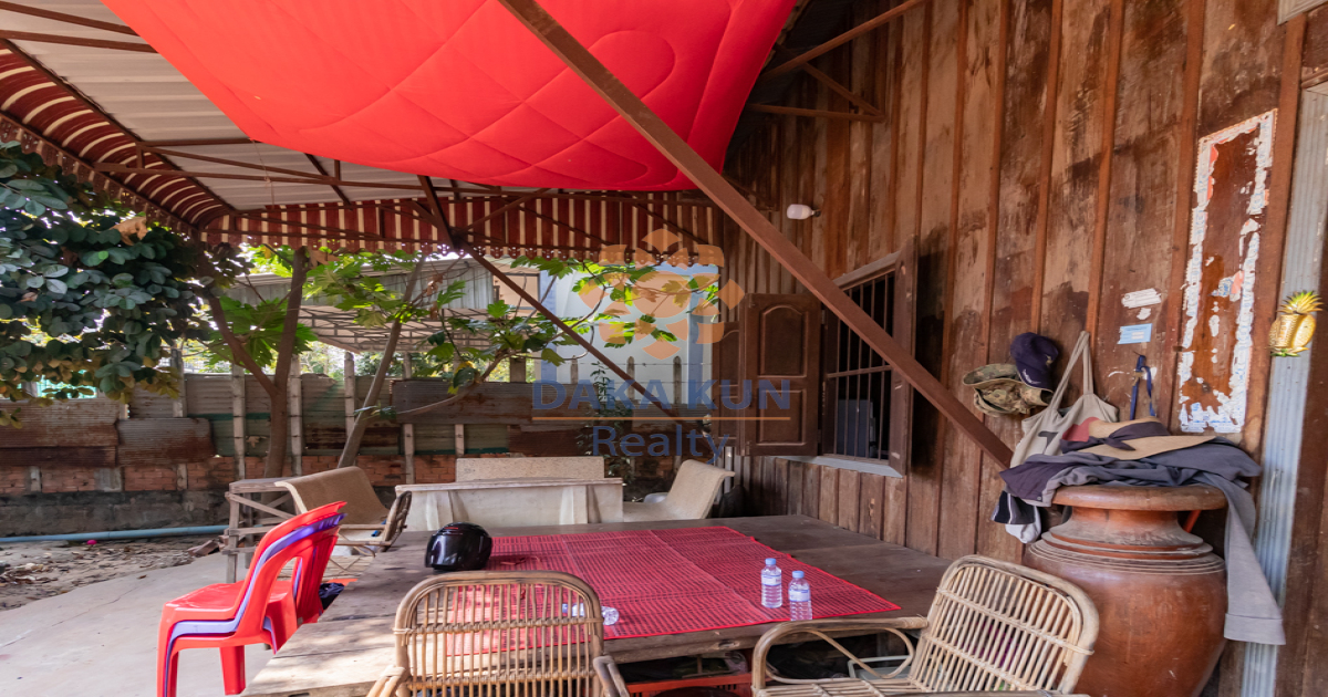 Urgent Sale Land near Sala Kamreuk-Siem Reap