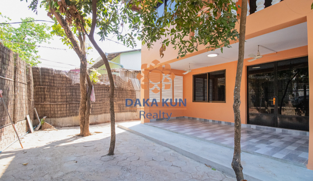 2 Bedrooms House for Rent in Krong Siem Reap-Sla Kram