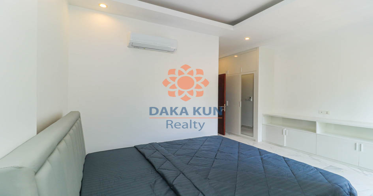 4 Bedrooms House for Sale in Siem Reap City, Sala Kamreuk