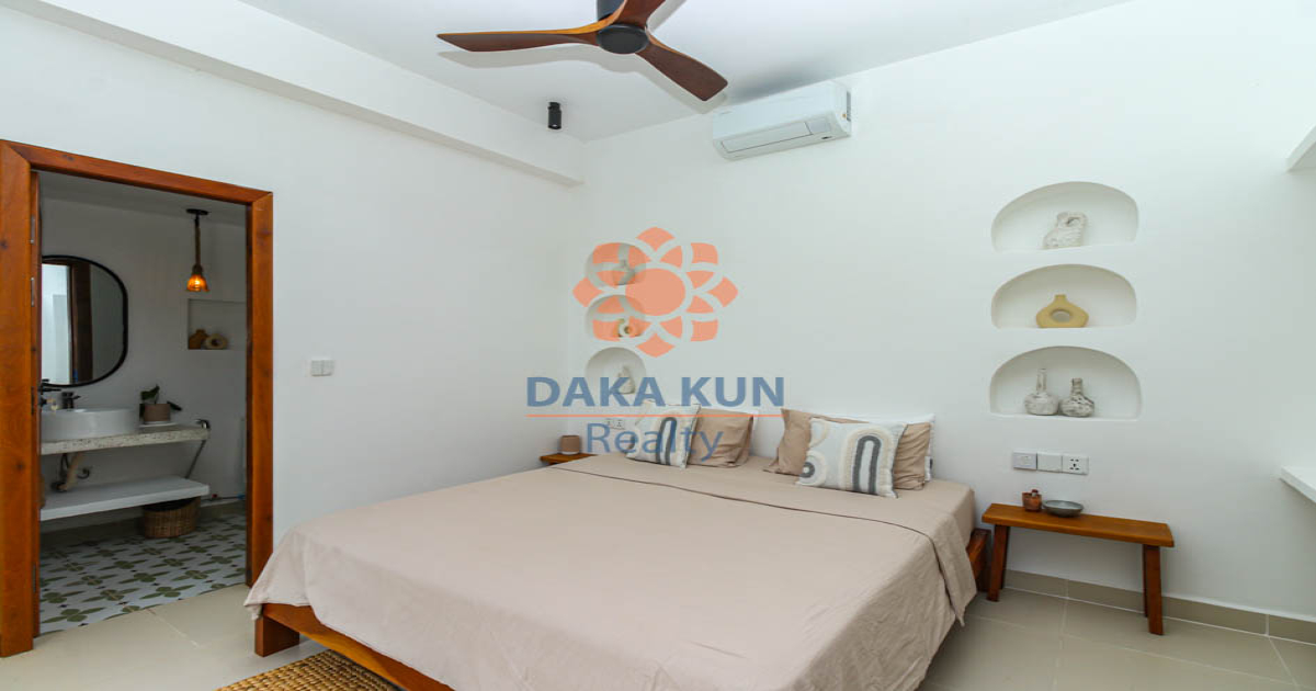 Modern Villa with Swimming Pool for Sale in Siem Reap City