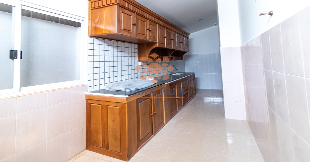 4 Bedrooms House for Rent in Krong Siem Reap-Svay Dangkum
