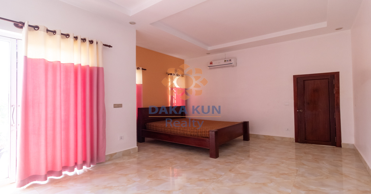 4 Bedrooms House for Rent in Krong Siem Reap-Svay Dangkum