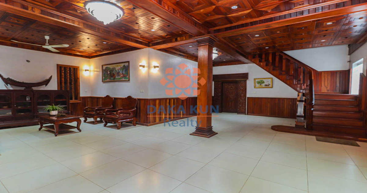 5 Bedrooms House for Rent in Siem Reap City, Sla Kram