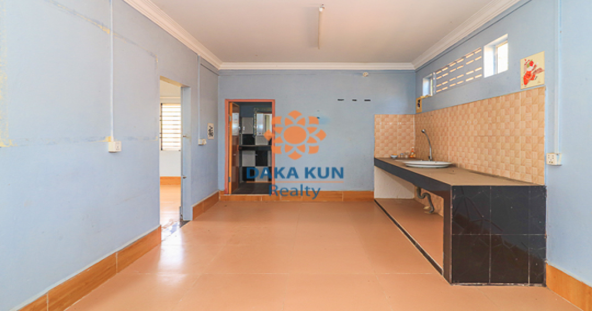 2 Bedrooms House for Rent in Siem Reap City, Svay Dangkum