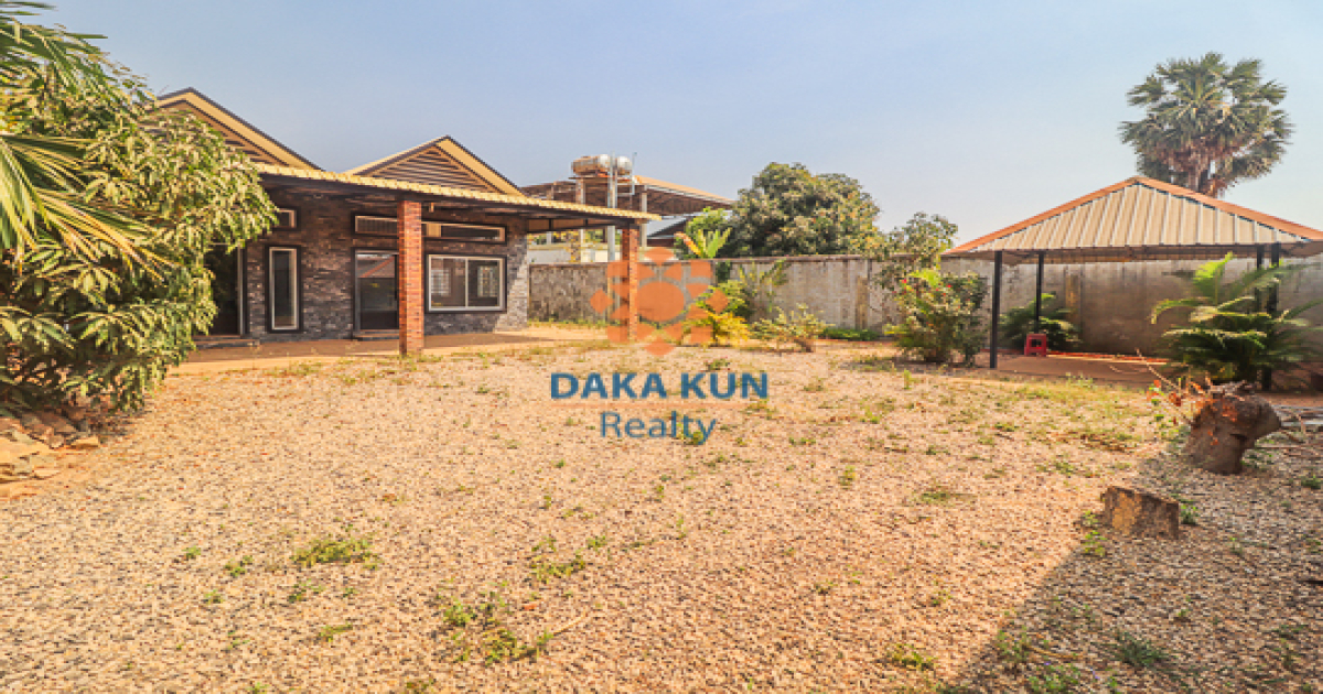 2 Bedrooms House for Rent in Siem Reap City, Svay Dangkum