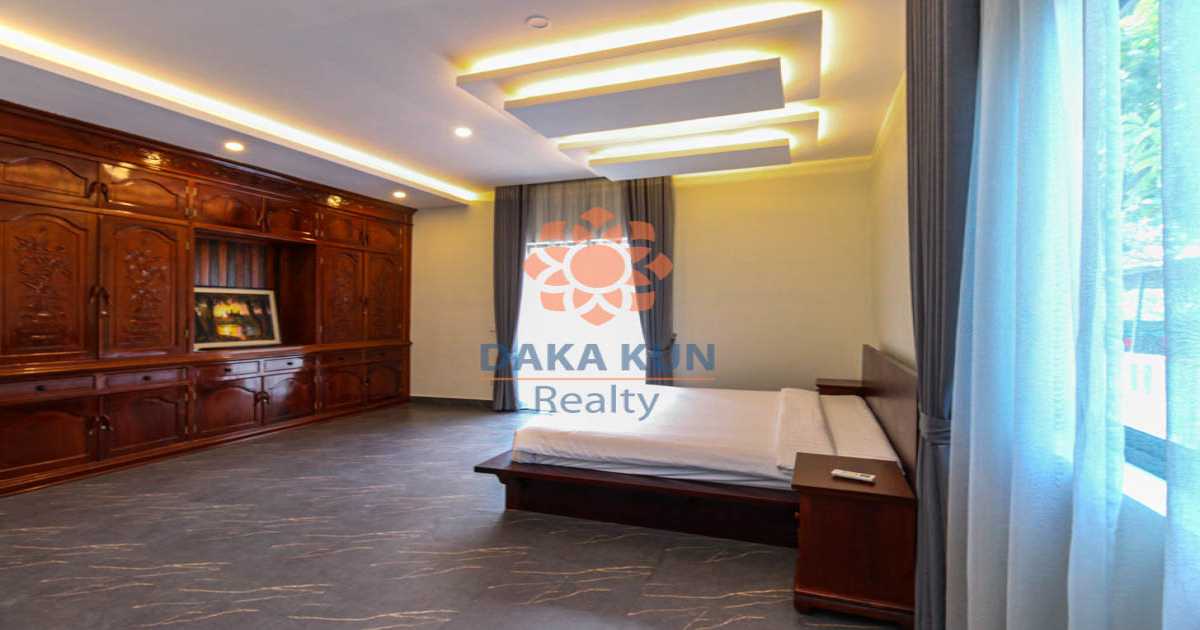 Hotel for Rent on Sok San Road, in Siem Reap City