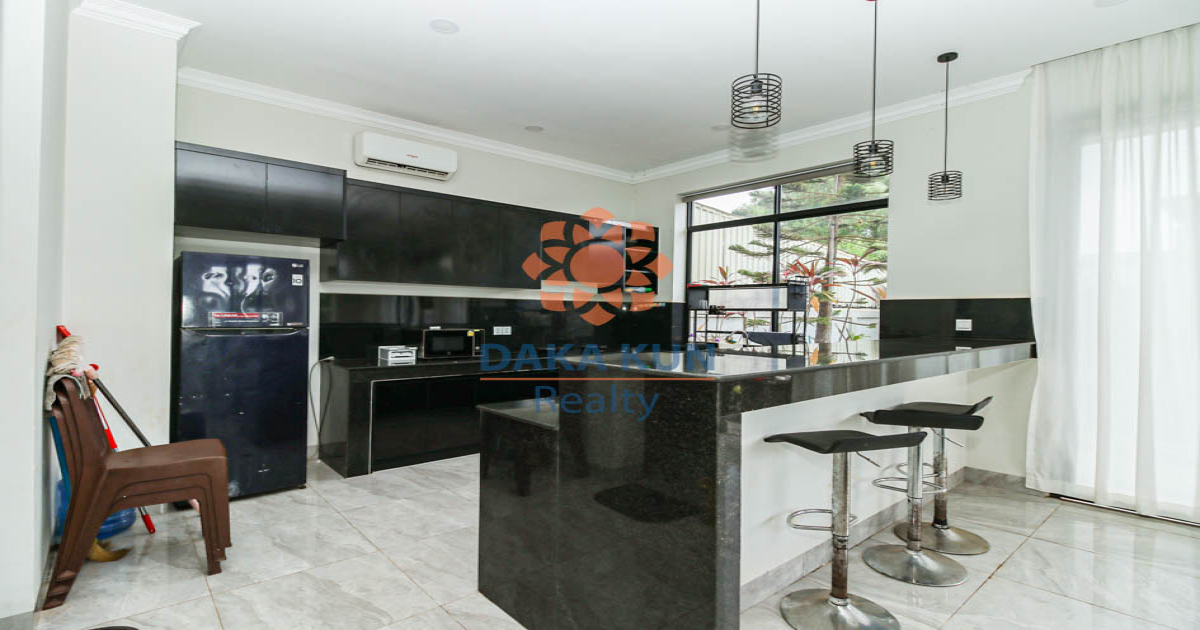 House with Swimming Pool for Sale in Siem Reap City