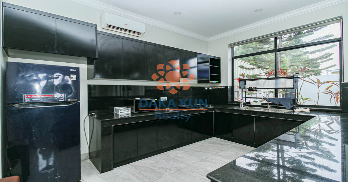 House with Swimming Pool for Rent in Siem Reap City