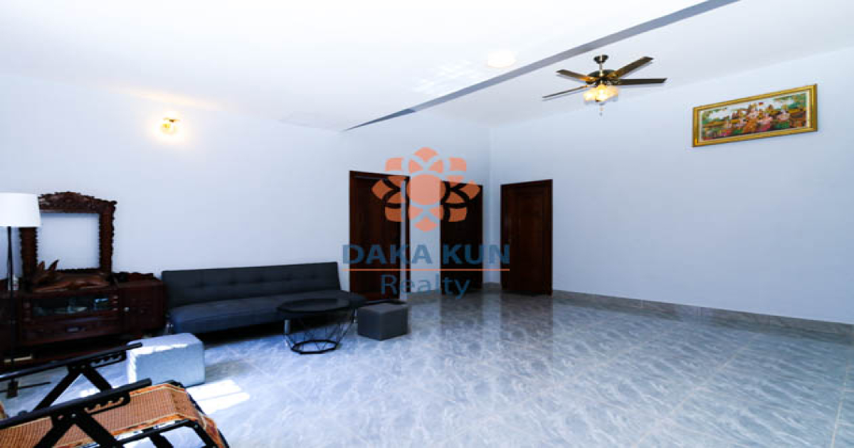 3 Bedrooms House for Rent in Siem Reap City, Chreav
