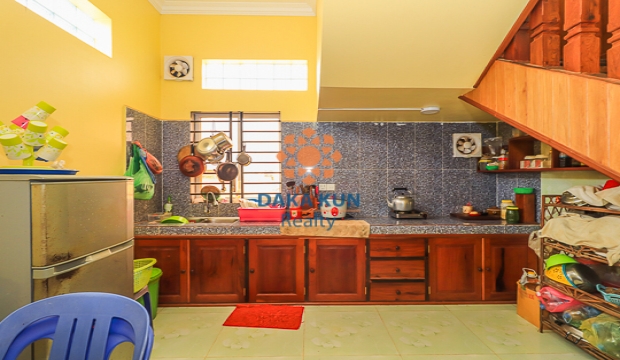 5 Bedrooms House for Rent in Siem Reap-Ring Road