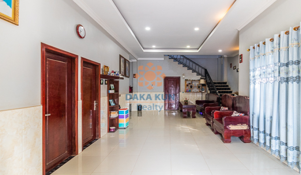 3 Bedrooms House for Rent in Krong Siem Reap-Svay Dangkum