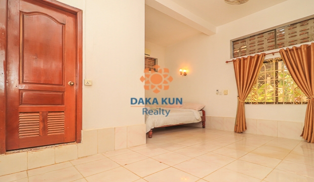 3 Bedrooms Wooden House for Rent in Siem reap-Sala kamreuk