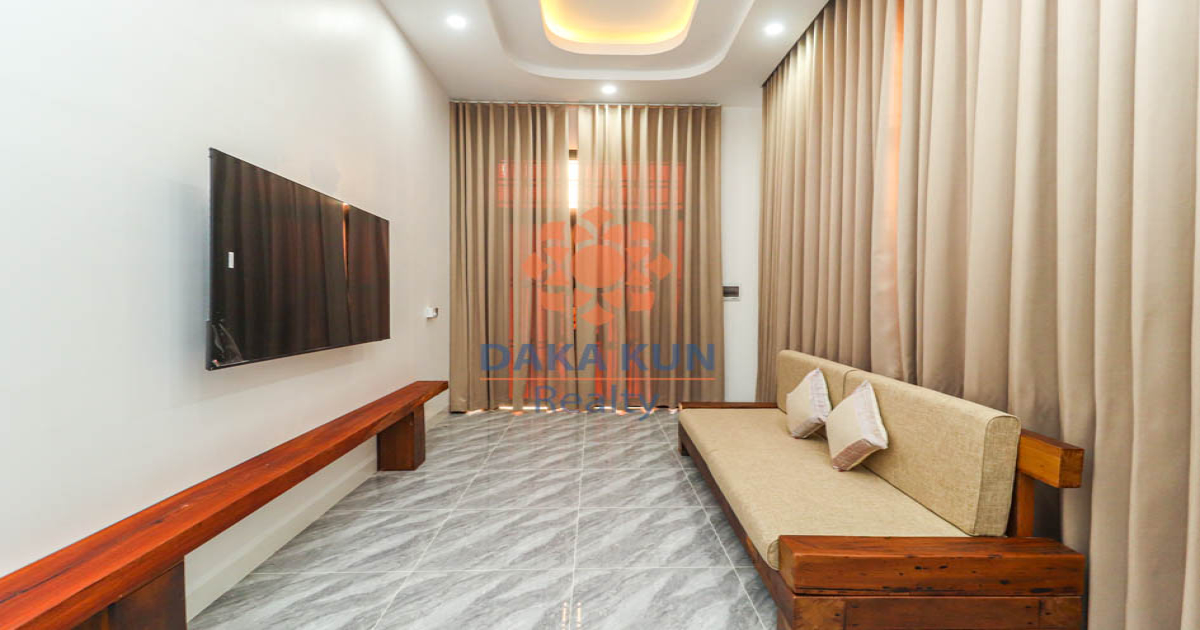 Villa with Swimming Pool for Rent in Siem Reap City