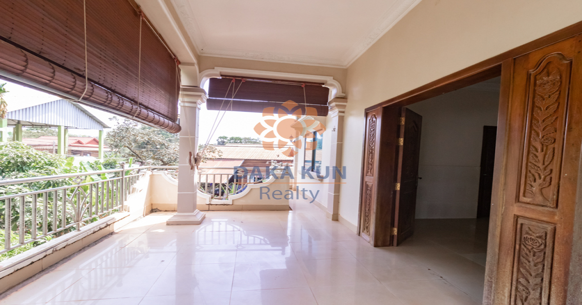 4 Bedrooms House For Rent In Siem Reap City-Svay Dangkum