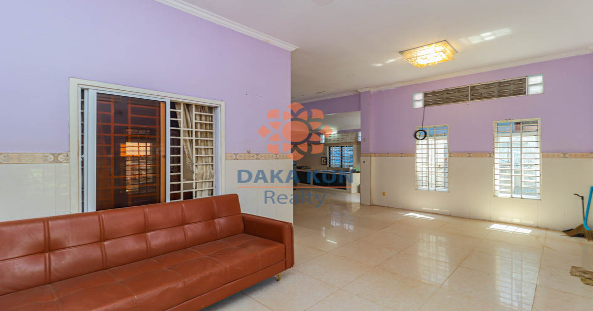 1 Bedroom House for Rent in Siem Reap City, near Phsar Krom