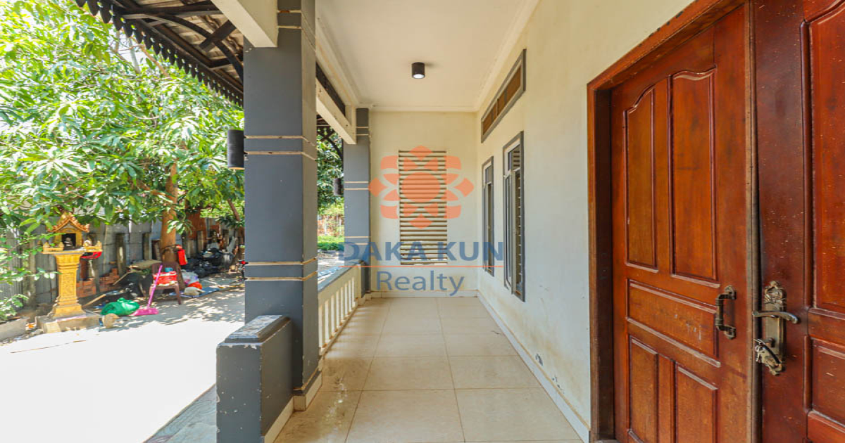 1 Bedroom House for Rent in Siem Reap City, near Phsar Krom